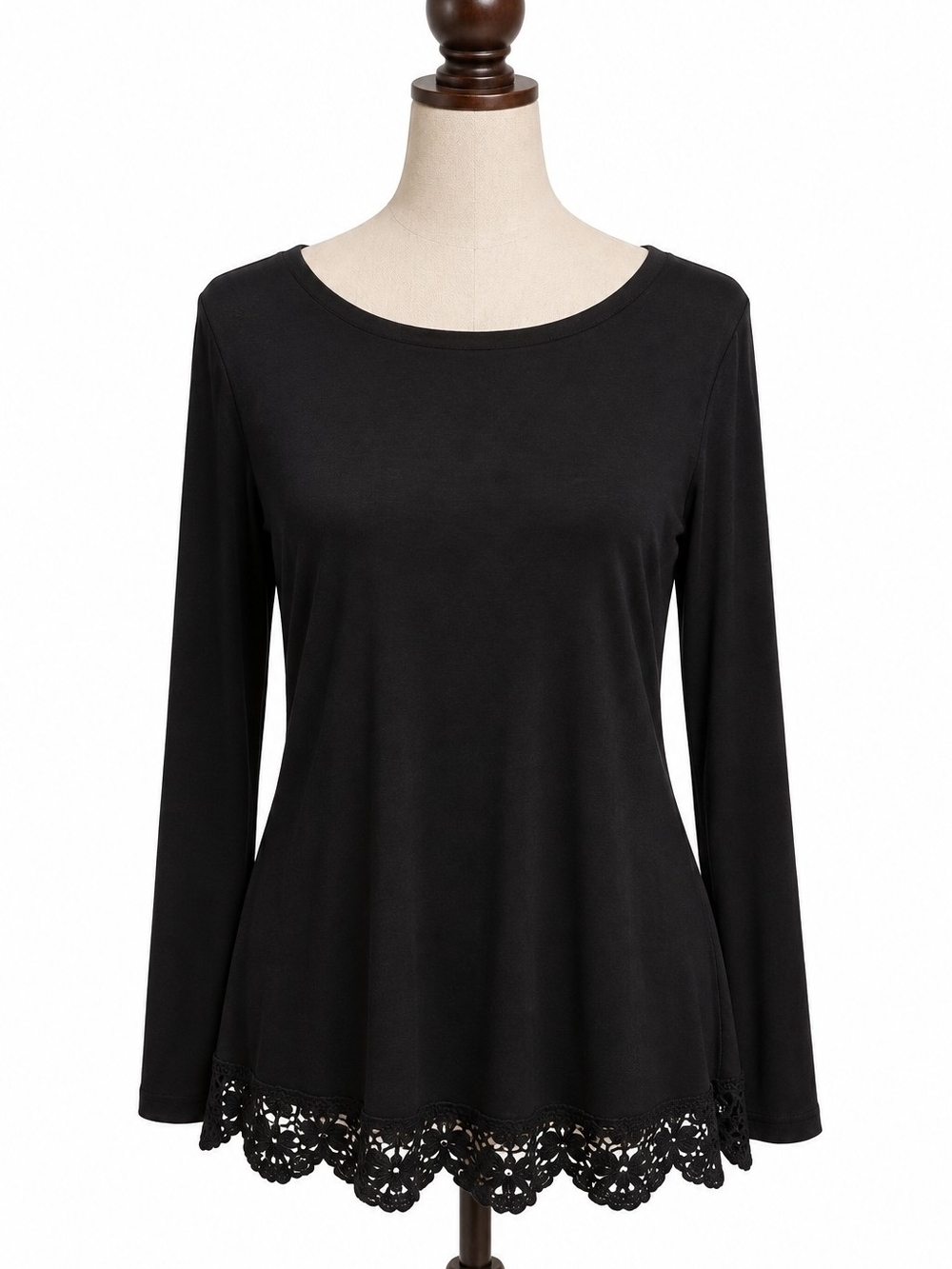 Black Lace Hem Long Sleeve Tunic Top – Women’s XL